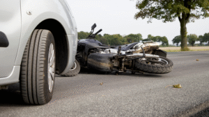  Multiple Injured in Motorcycle and Vehicle Collide on I-75